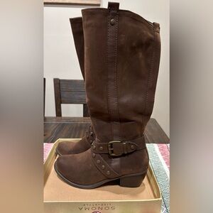 Sonoma Women's Dark Brown Heeled Boots
